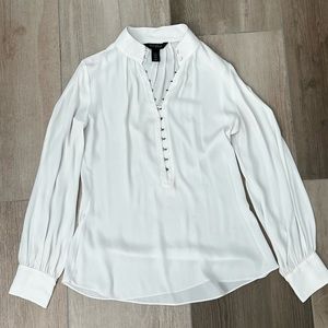 White House black market blouse